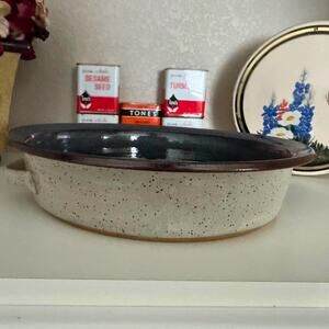 Vintage Hand-Thrown Studio Pottery Baking Dish – Signed Pali